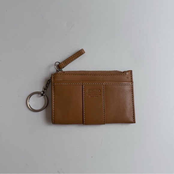 Coach Vintage Leather Keychain Card Wallet Tan - Picture 3 of 17